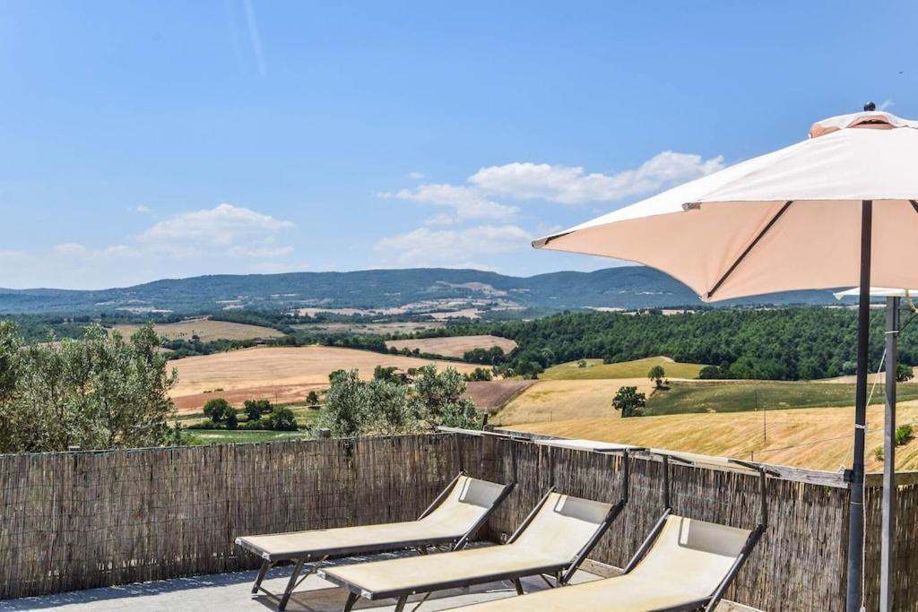 Agriturismo Podere Biancospino Piscina Privata Chianciano Terme Exterior photo